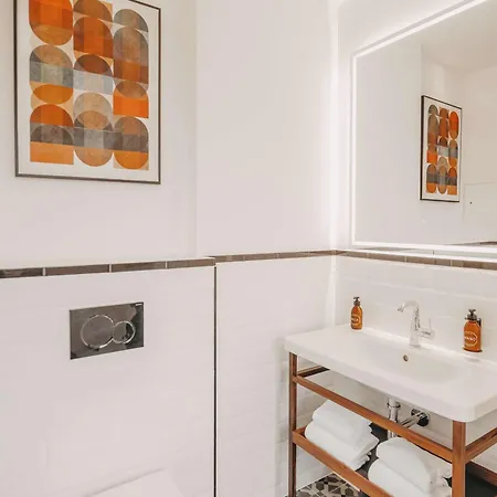 Marty - Tapestry Collection By Hilton Hotel Bordeaux