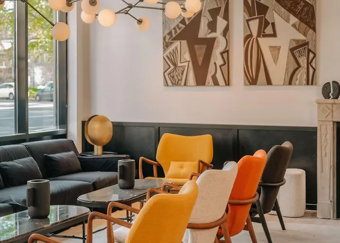 Marty - Tapestry Collection By Hilton