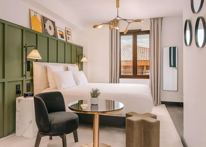 Marty - Tapestry Collection By Hilton Otel 4*