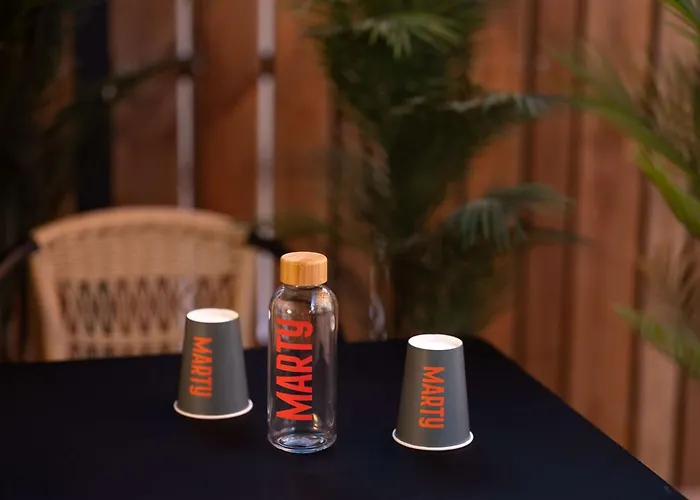 Marty - Tapestry Collection By Hilton