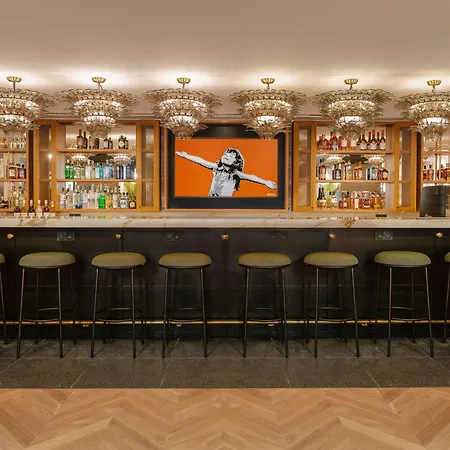Hotel Marty - Tapestry Collection By Hilton 4*