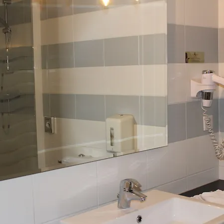 מלון Marty - Tapestry Collection By Hilton