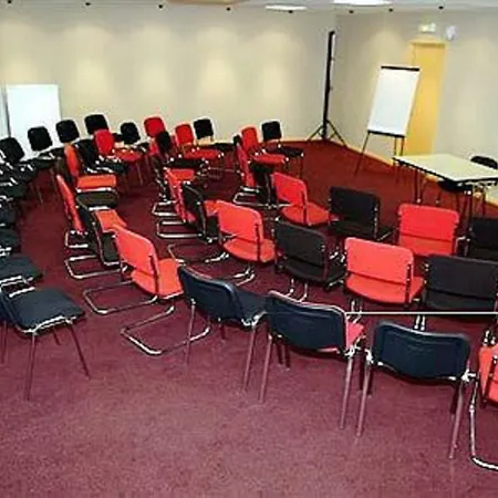 Marty - Tapestry Collection By Hilton 4*