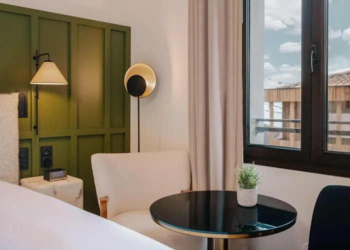 Marty - Tapestry Collection By Hilton 4* بوردو