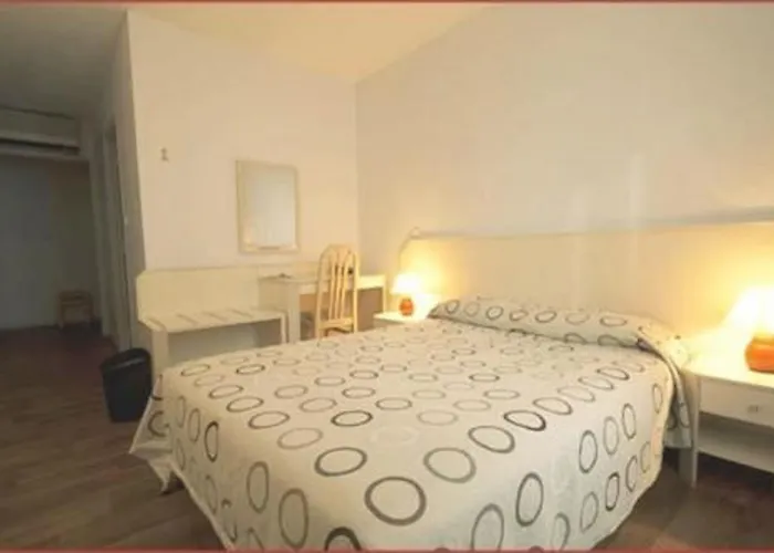 Hotel Marty - Tapestry Collection By Hilton 4*