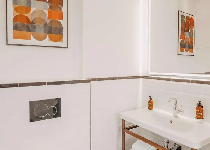 Marty - Tapestry Collection By Hilton Hotel Bordeaux