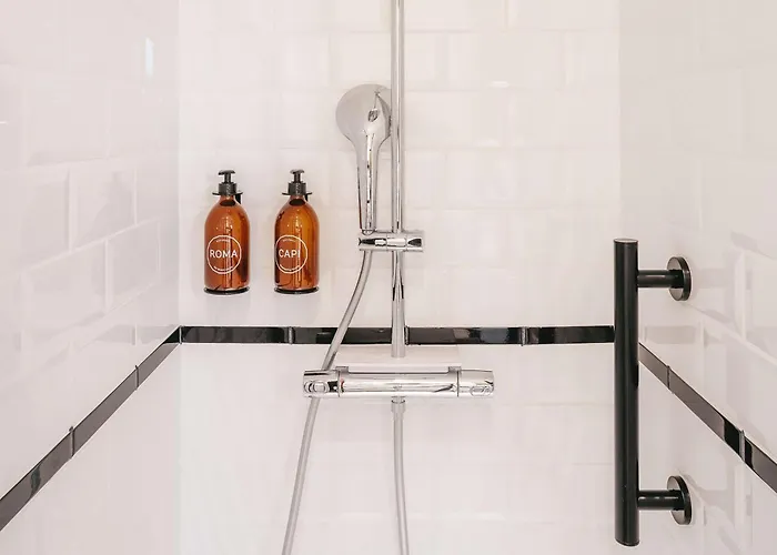 Marty - Tapestry Collection By Hilton Hotel